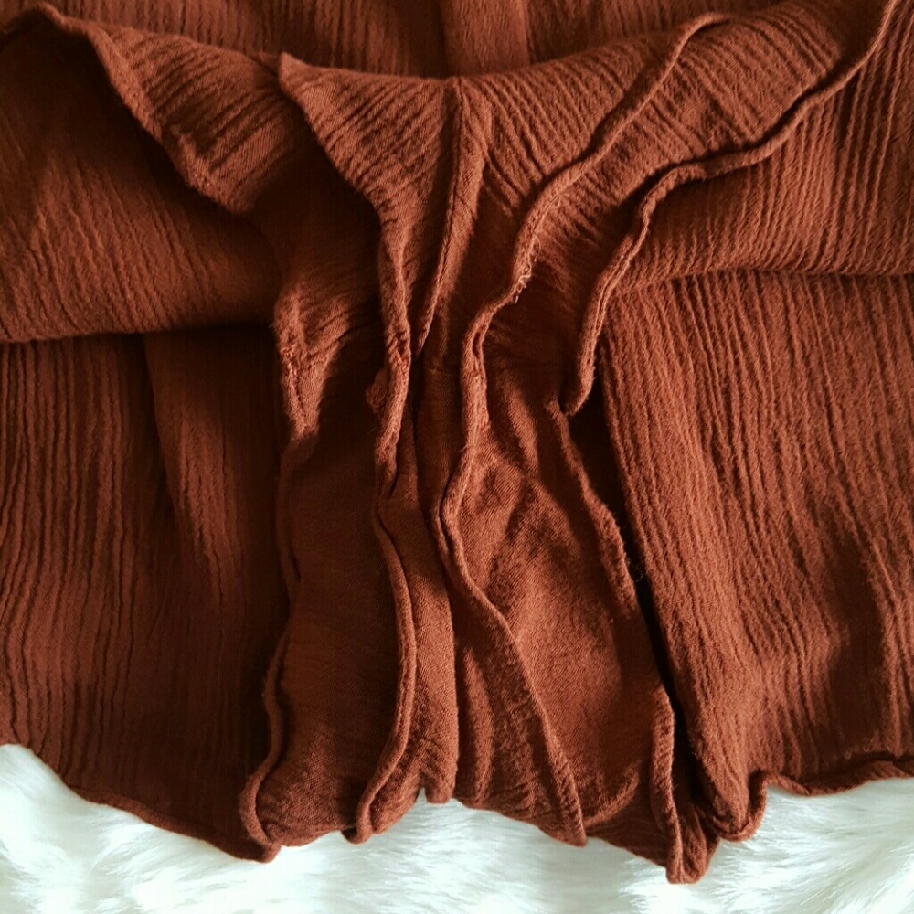 Leith Ruffle Shorts - Picture 5 of 8